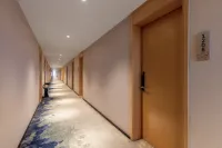 Yiduo Hotel (Nanchang Jiangxi Science and Technology University Taizidian Subway Station)