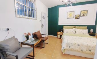 Ant hostel (Haikou Arcade Street)