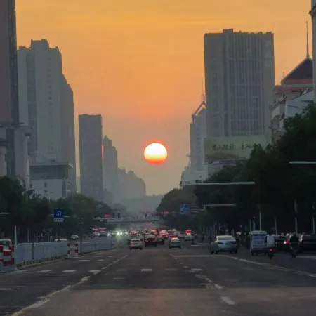 DO A LAND V Hotel (Yueyang Tower Pedestrian Street Branch)
