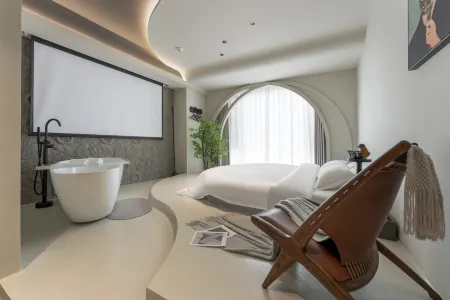 SilentSpaceHomestay·Zhujiajian Xiaowushitang Store Отели рядом с достопримечательностью «zhang zhou wan»