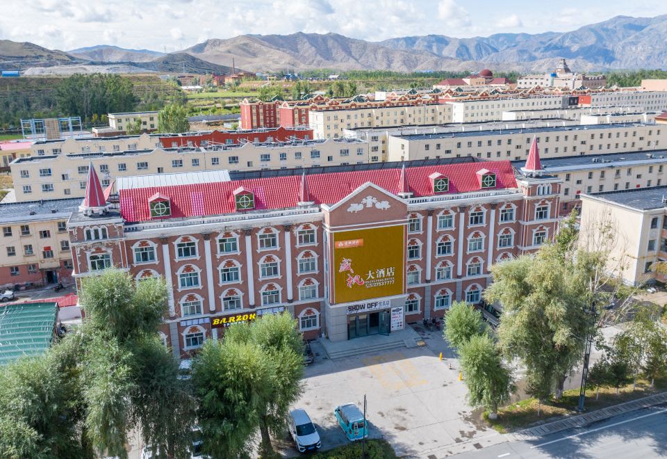 hotel overview picture