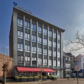 Hotel la Reine Hotels near Gestel