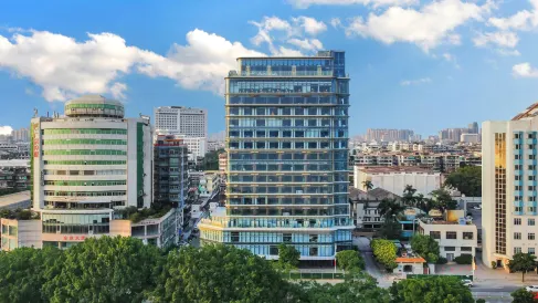 Bihaiwan Hotel (Shantou Xiaogongyuan Seaside Corridor)