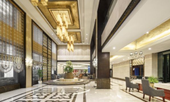 Rezen Kingtown Hotel (Chongqing Guanyinqiao)