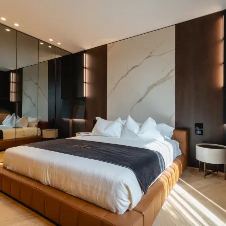 Green Park Penthouse Suite & Pool