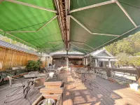 Ruixiong Hotspring Hotels near Ruisui Farm