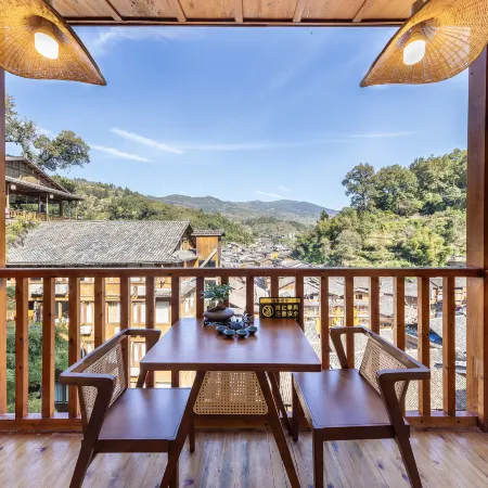 Guiyin Shanju Homestay (Zhaoxing Dong Village Scenic Area)