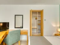 Grand Heights Dubai Hotel Apartments Отели рядом с достопримечательностью «Офис компании Microsoft Dubai»