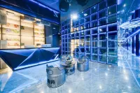 長沙•eスポーツCYBERPUNKDESIGNCINE尊享外設民宿（西湖竜翔橋地下鉄駅）