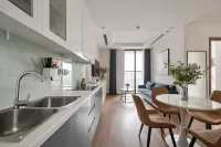 PER - Vinhomes GreenBay Aparment Các khách sạn gần Công Ty TNHH Sản Xuất Thương Mại Đặng Hoàng Phát