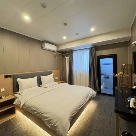 Beijing Jinyun Hotel (Yansha Embassy Area) Отели рядом с достопримечательностью «Посольство США»