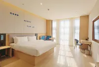 Homeinn · neo (Huanggang Wuxue Passenger Transport Center) Các khách sạn gần Jade Homeland Pedestrian Street (Yongning Avenue)