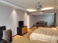 Li County Haotian Grand Hotel Hotels in Lixian