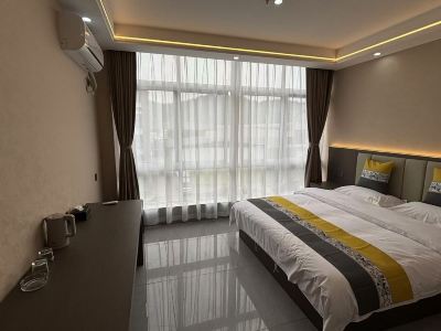 Yingfeng Express Hotel