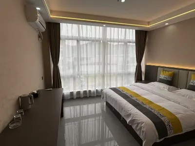 Yingfeng Express Hotel Hotels in Nanchongbei Railway Station