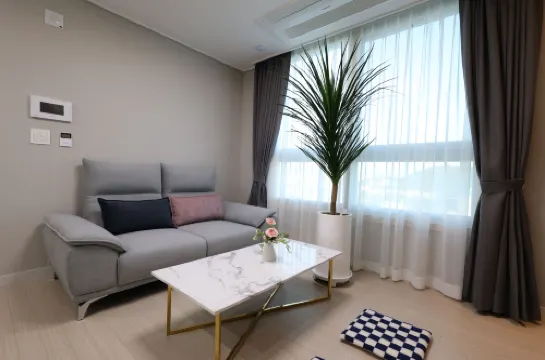 EunhasuD&M Residence Hotel