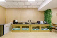 Fuhai County Furui Marriott Hotel فنادق في فوخاي