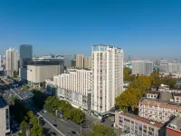 Junyi Dynasty Hotel Hotels near Wuhan University