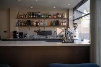 大理豐佑園·麓嶼拾光Villa海景民宿（洱海公園店） - 酒吧