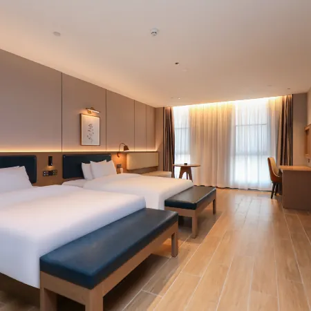 Qingmu Shang Hotel (Hanshan Huayang West Road Guoben Market)