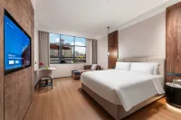 Guangzhou Qianzhou Hotel Отели рядом с достопримечательностью «Халунская коммерческая площадь»