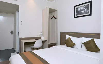 Daima Gardenstay Hotels in East Padang