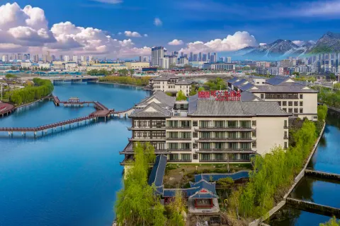 Qionghua Island Hotel