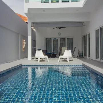 Majestic Bliss Brand new 3BHK beach at 200 m