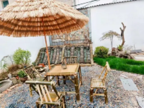 Dongdi Xinting Riverview Courtyard Beauty Inn (Youbu Ancient Street Store)