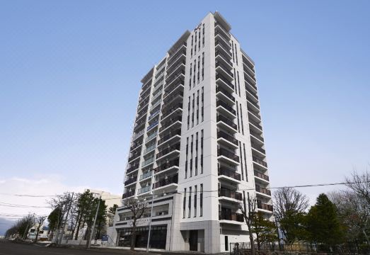 민 기타히로시마 스테이션 이스트 내부 로비