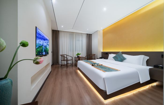 Sinan Yunshang Hotel (next to Sifeng Fortune Plaza)