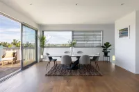 Luxury modern dream holiday home in Kohi Beach