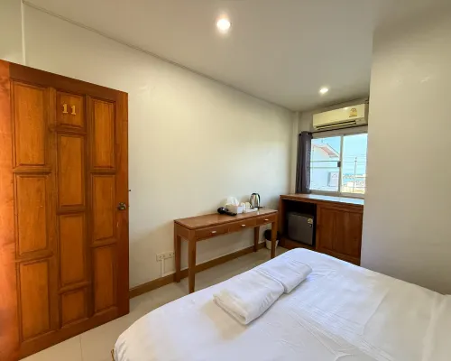 Sea Inn Hua Hin 55 Hotel dekat Dermaga Hua Hin