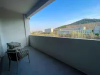 Qing Art Homestay - Mountain view