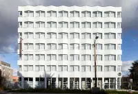 B&B Hotel Massy Gare TGV Các khách sạn ở Champlan