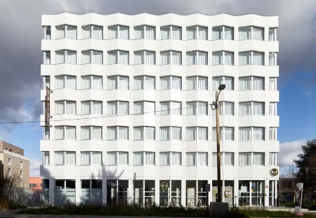 B&B Hotel Massy Gare TGV