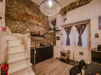 Petrella's Point Studio with AC Hotels in Vernazza