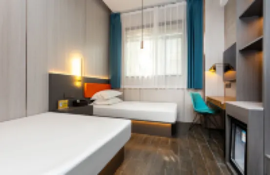 Bochenjiudian Hotels in Changshou Road Commercial Area