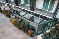 Be Place Adult Friendly Hotel 몬타냐가 호텔