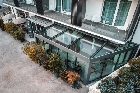 Be Place Adult Friendly Hotel Отели рядом с достопримечательностью «Университет Тренто»