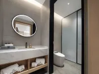 Kaiyuan Ruiting Resort Hotel (Luoyang Lijingmen Branch) Các khách sạn gần Zhouzhai Station