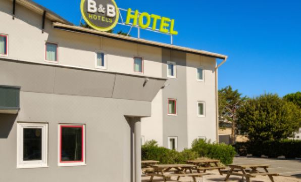 B&B HOTEL Villeneuve Loubet Plage