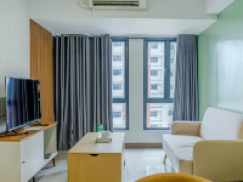 Sapphire Seaview Park Hotels in Paranaque