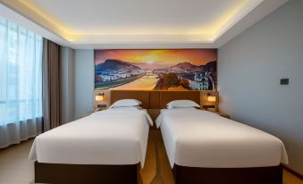 Shencheng International Hotel (Xinyang New Shiba Avenue)