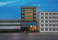 Yunyue Hotel (Xincai Shuiyun Tianjie) Hotels in Xincai