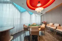 Yimei Grand Hotel (Nalati Tourist Scenic Area Branch)