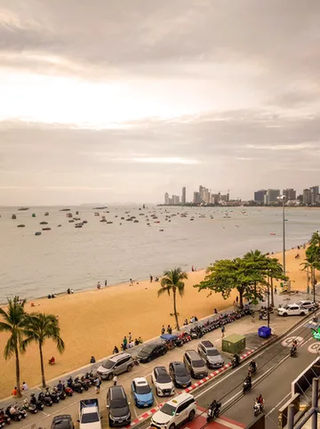 รูปภาพของคลาวด์โดเทล วอล์คกิ้ง สตรีท