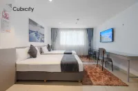 Cubicity De Tham