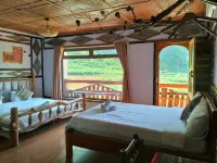 O'Chau Meo Vac Homestay Ha Giang Hotels in Pa Vi