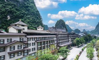 New West Street International Resort Hotel